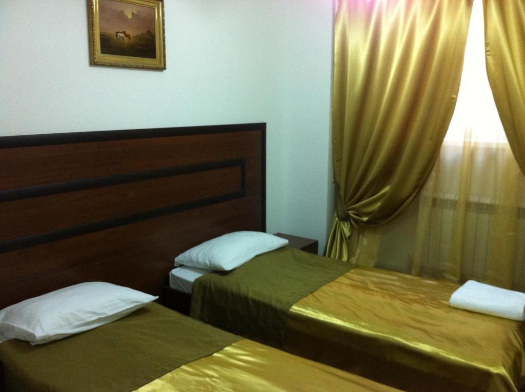 Bayterek Hotel Астана Екстериор снимка